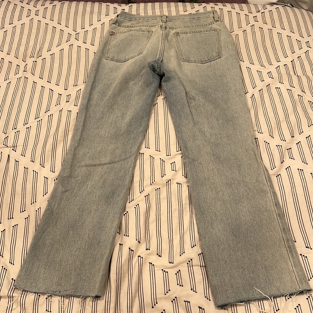 UO Bootcut Knee Ripped Jeans - Picture 2 of 4